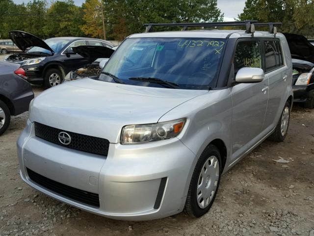 JTLKE50E581012416 - 2008 TOYOTA SCION SILVER photo 2