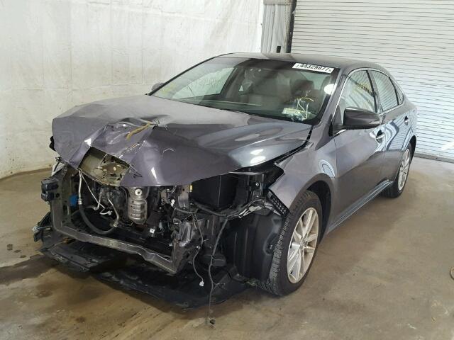 4T1BK1EB2FU142690 - 2015 TOYOTA AVALON XLE GRAY photo 2