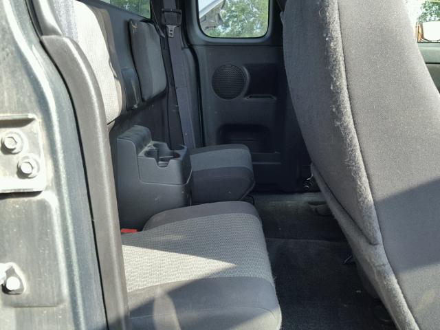 1GCJTCFE2B8129510 - 2011 CHEVROLET COLORADO L GRAY photo 6