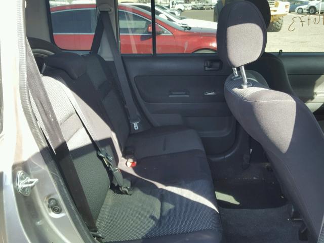 JTLKT334250203371 - 2005 TOYOTA SCION XB 棕色 照片 6