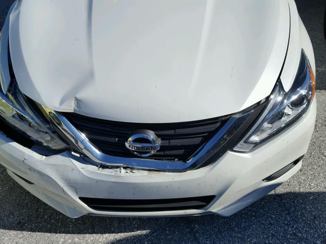 1N4AL3AP6GN380084 - 2016 NISSAN ALTIMA 2.5 WHITE photo 7