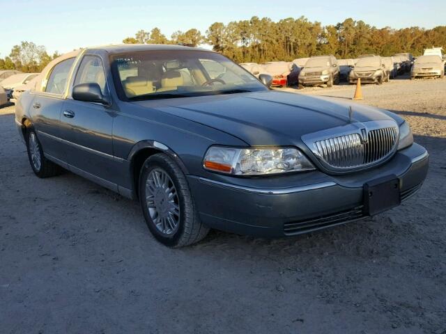 1LNHM83V46Y613788 - 2006 LINCOLN TOWN CAR D GREEN photo 1