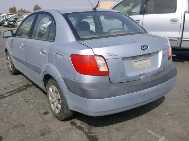 KNADE123786311897 - 2008 KIA RIO BASE SILVER photo 3