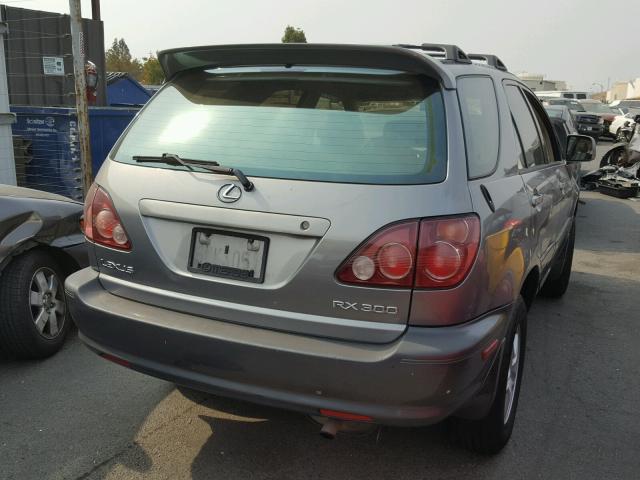 JT6HF10U2Y0143190 - 2000 LEXUS RX SILVER photo 4