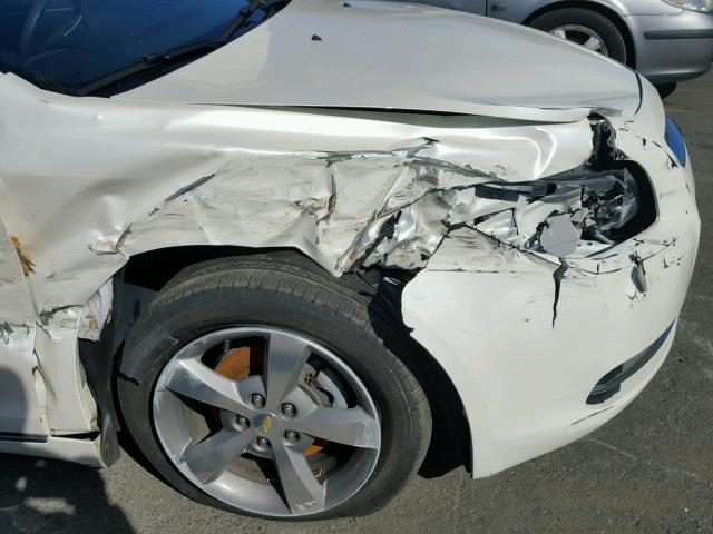 1G1ZC5E17BF317909 - 2011 CHEVROLET MALIBU 1LT 白色 照片 9