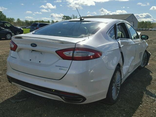 3FA6P0K90GR360676 - 2016 FORD FUSION TIT WHITE photo 4