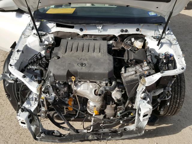 4T1BK1EB7JU270349 - 2018 TOYOTA AVALON XLE WHITE photo 7