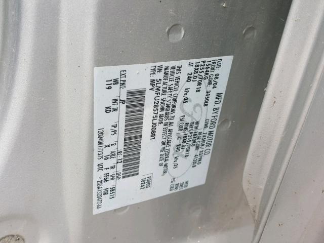 5LMFU28575LJ00881 - 2005 LINCOLN NAVIGATOR GRAY photo 10