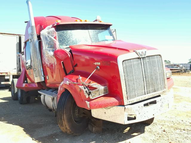 2WKJAHAS72KK43193 - 2002 WESTERN STAR/AUTO CAR CONVENTION RED photo 1