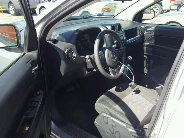 1C4NJDBB3ED841268 - 2014 JEEP COMPASS SP 银色 照片 9