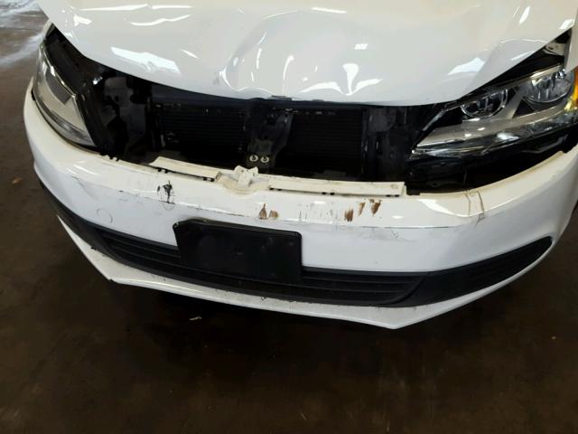 3VW2K7AJ3DM209476 - 2013 VOLKSWAGEN JETTA BASE Սպիտակ լուսանկար 9