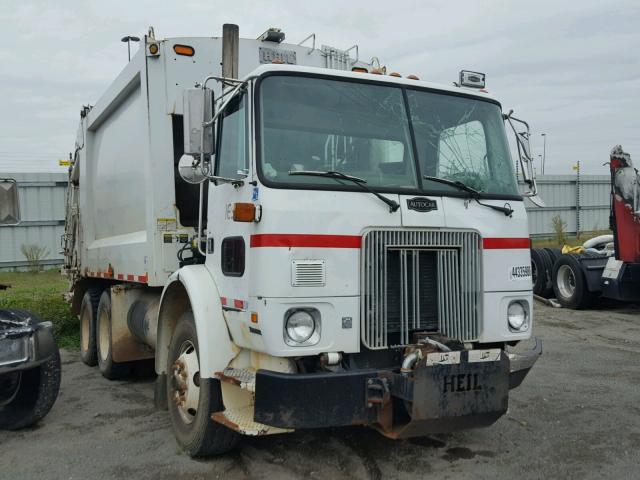 5VCDC6LE14H200544 - 2004 AUTOCAR LLC XPEDITOR W WHITE photo 1