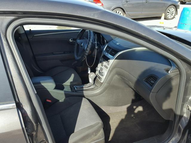 1G1ZC5E15BF187791 - 2011 CHEVROLET MALIBU 1LT ნაცრისფერი ფოტო 5