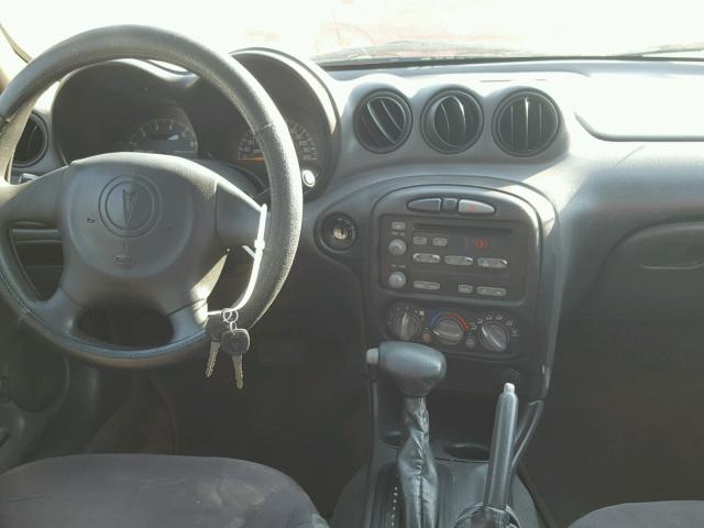 1G2NE52F14M597684 - 2004 PONTIAC GRAND AM S SILVER photo 9