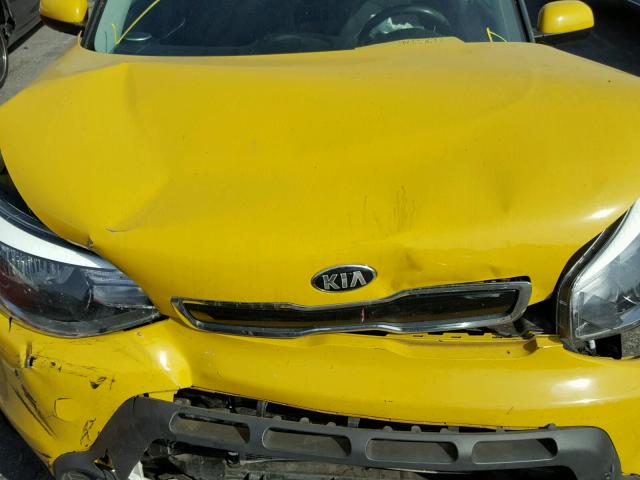 KNDJP3A51F7191262 - 2015 KIA SOUL + YELLOW photo 7