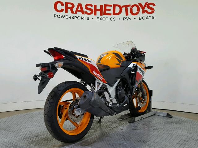 MLHMC4104D5300693 - 2013 HONDA CBR250 R ORANGE photo 8