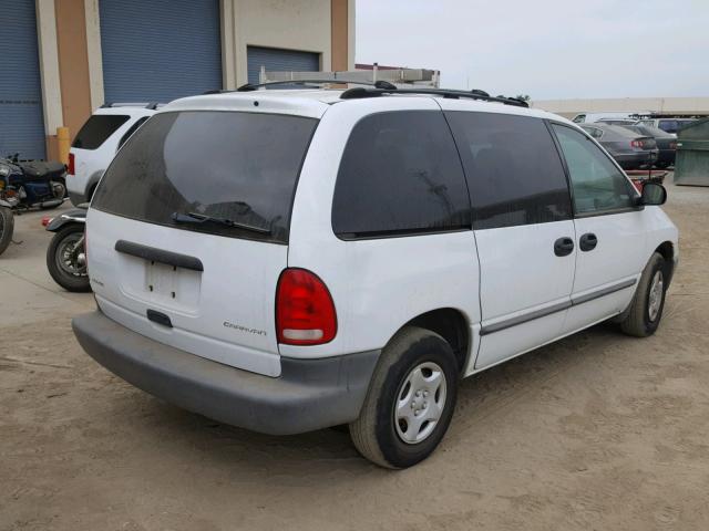 2B4GP25R2XR195142 - 1999 DODGE CARAVAN WHITE photo 4