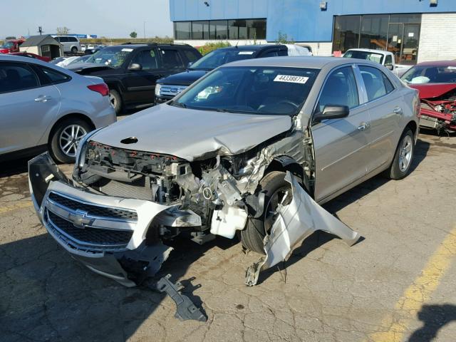 1G11B5SA9DF274472 - 2013 CHEVROLET MALIBU ოქროსფერი ფოტო 2