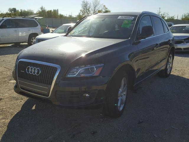 WA1LFAFP2CA118436 - 2012 AUDI Q5 PREMIUM BLACK photo 2