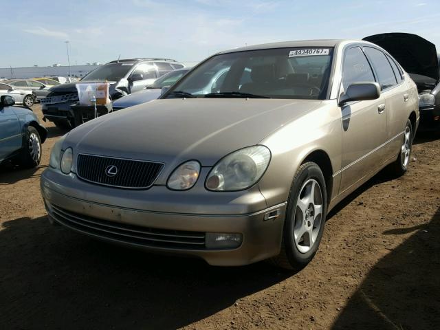 JT8BD68S2Y0097993 - 2000 LEXUS GS GOLD photo 2