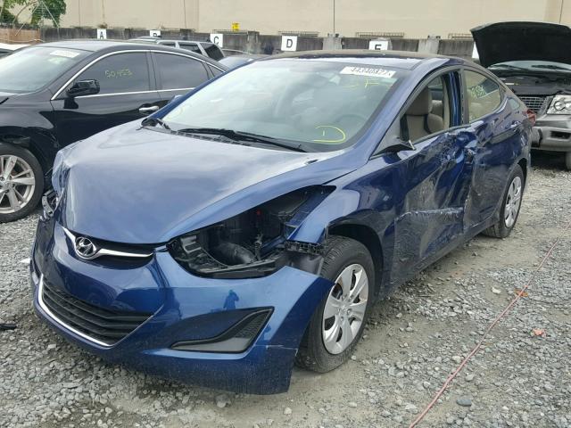 5NPDH4AE9GH738050 - 2016 HYUNDAI ELANTRA BLUE photo 2