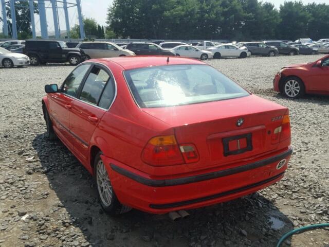 WBAAM5331XFR03385 - 1999 BMW 328I AUTOM RED photo 3