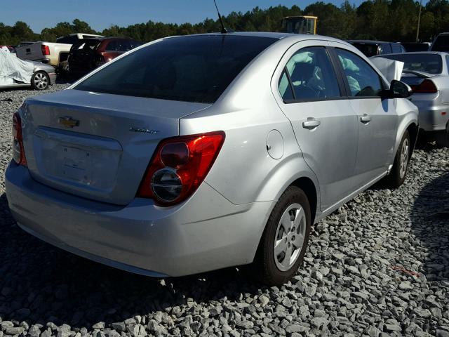 1G1JA5SH5E4221989 - 2014 CHEVROLET SONIC LS 银色 照片 4
