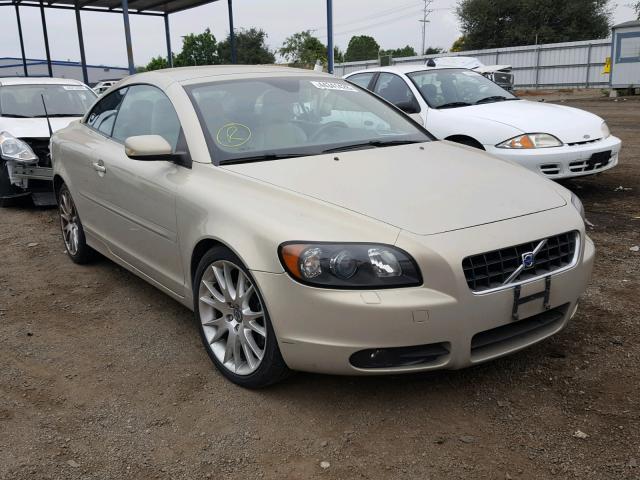 YV1MC68297J016195 - 2007 VOLVO C70 T5 TAN photo 1