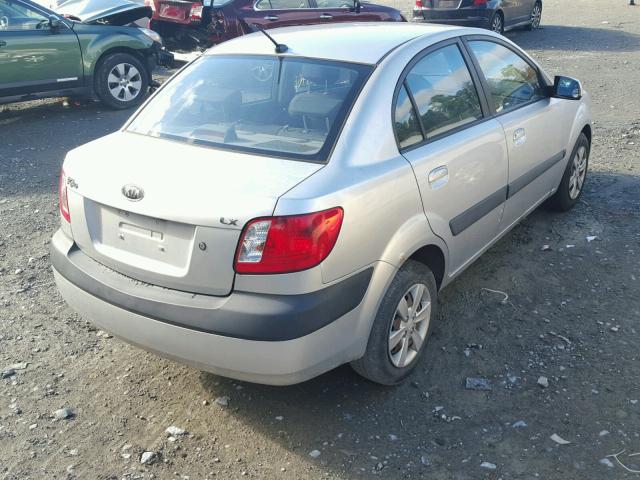 KNADE123486336496 - 2008 KIA RIO BASE SILVER photo 4