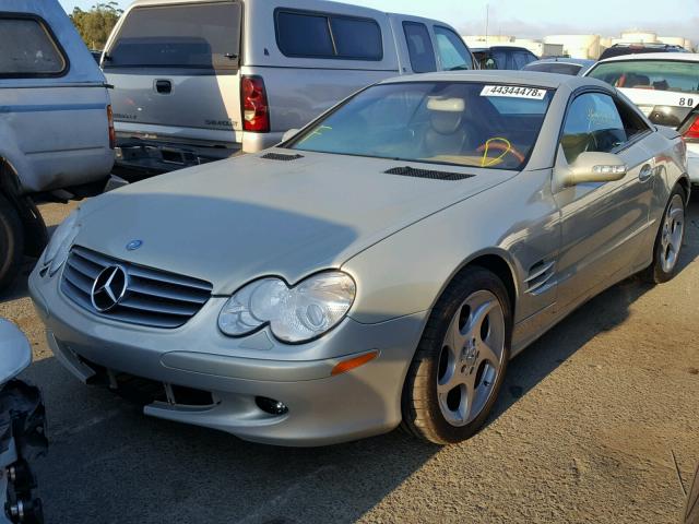 WDBSK75F33F011552 - 2003 MERCEDES-BENZ SL 500R SILVER photo 2