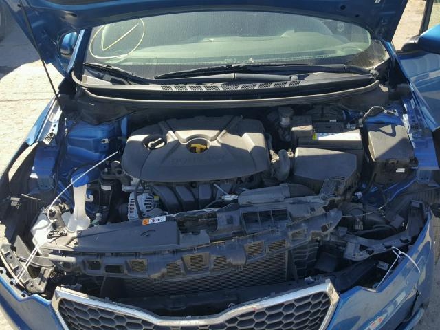 KNAFX4A69E5205355 - 2014 KIA FORTE LX BLUE photo 7