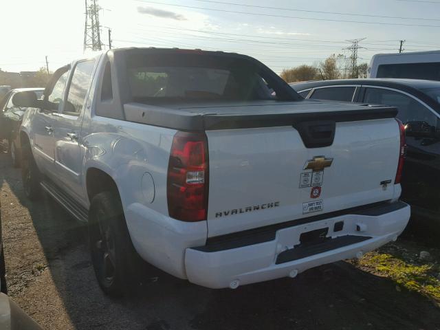 3GNFK12398G280257 - 2008 CHEVROLET AVALANCHE WHITE photo 3