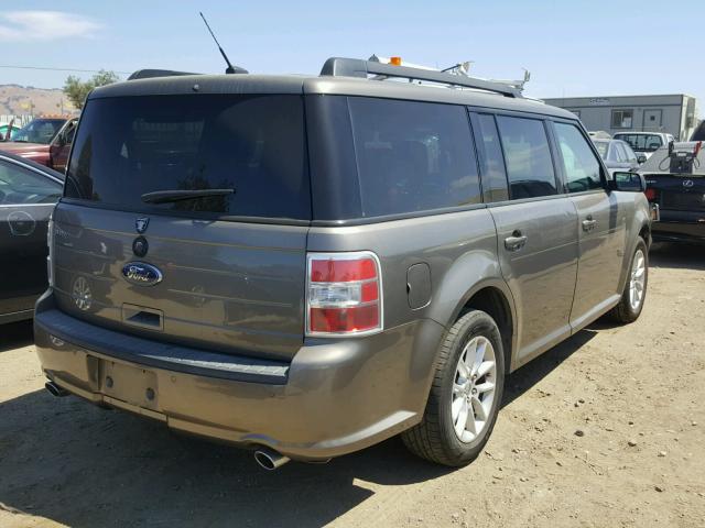 2FMGK5B84DBD23816 - 2013 FORD FLEX SE GOLD photo 4