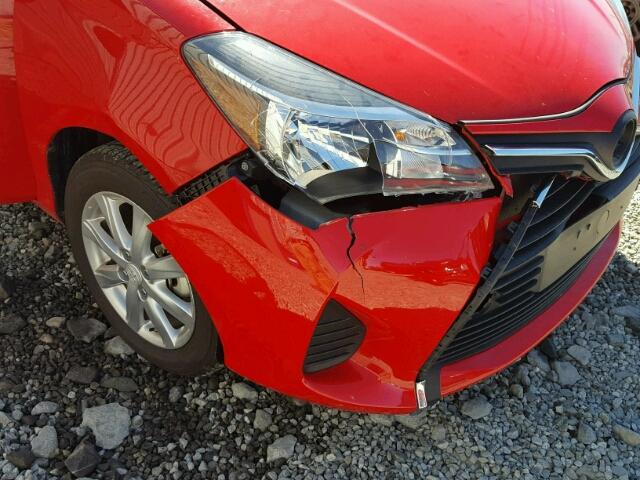 VNKKTUD32FA026086 - 2015 TOYOTA YARIS RED photo 9