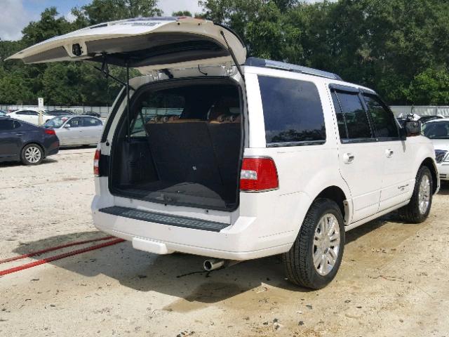 5LMJJ2H55BEJ03569 - 2011 LINCOLN NAVIGATOR 白色 照片 4