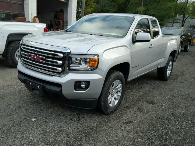 1GTH5CENXH1258168 - 2017 GMC CANYON SLE SILVER photo 2