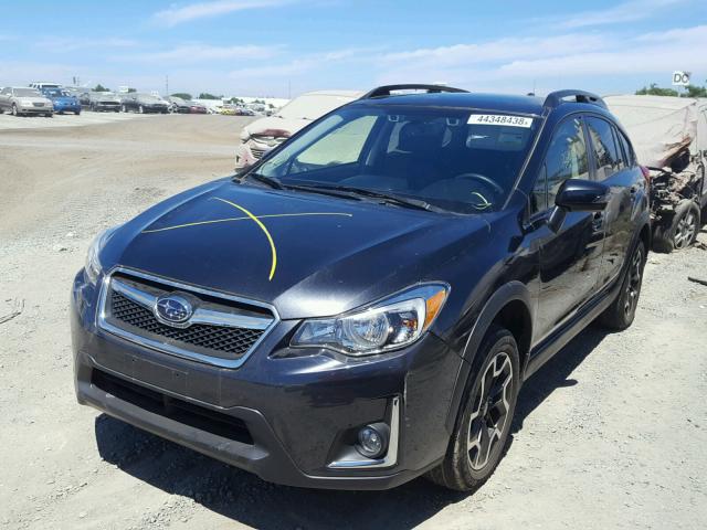 JF2GPANC6H8249999 - 2017 SUBARU CROSSTREK GRAY photo 2