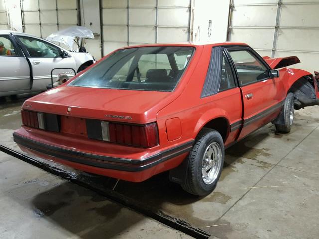 1FABP16A1CF184026 - 1982 FORD MUSTANG RED photo 4