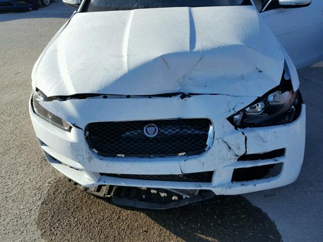 SAJAD4BG1HA951583 - 2017 JAGUAR XE PREMIUM WHITE photo 7