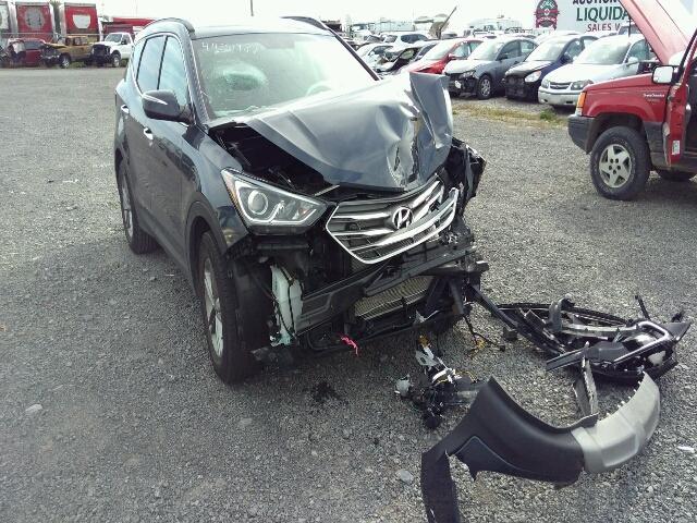 5XYZU3LBXHG465272 - 2017 HYUNDAI SANTA FE S BLUE photo 1