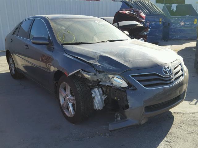 4T4BF3EK4BR092990 - 2011 TOYOTA CAMRY BASE GRAY photo 1