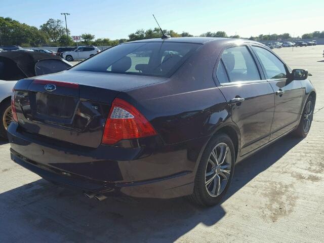 3FAHP0HA3BR263880 - 2011 FORD FUSION SE BURGUNDY photo 4