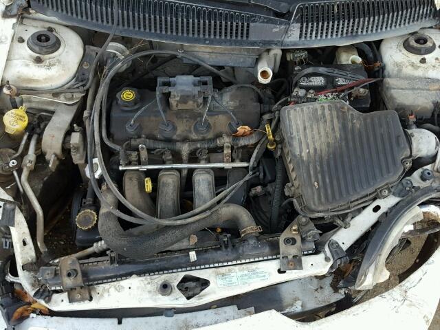 1B3ES46C51D214888 - 2001 DODGE NEON SE WHITE photo 7