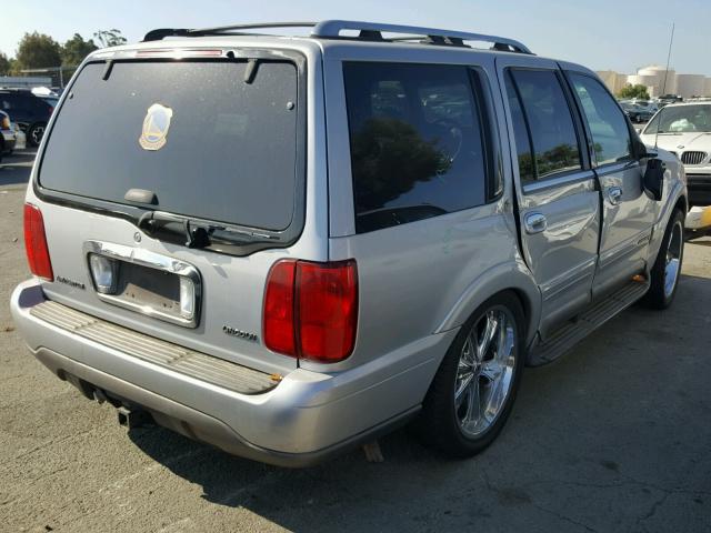 5LMPU28L3WLJ61813 - 1998 LINCOLN NAVIGATOR GRAY photo 4