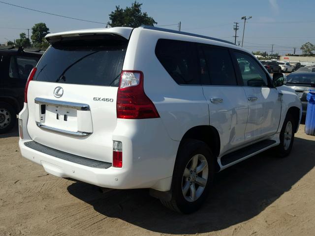 JTJBM7FX2B5018903 - 2011 LEXUS GX WHITE photo 4