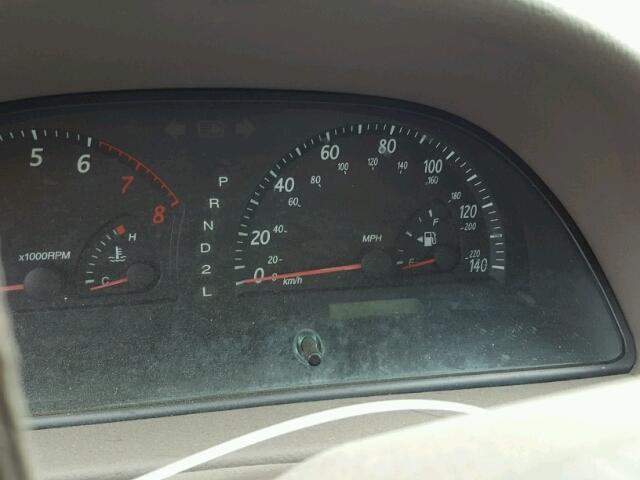 JTDBE32K120062665 - 2002 TOYOTA CAMRY LE მწვანე ფოტო 8