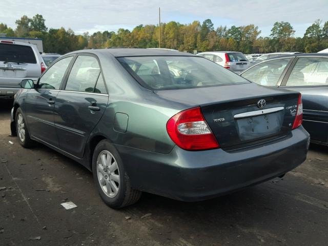 4T1BF30K43U565855 - 2003 TOYOTA CAMRY GRAY photo 3