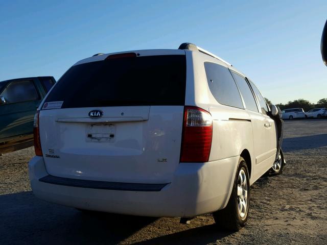 KNDMB233986217004 - 2008 KIA SEDONA EX WHITE photo 4