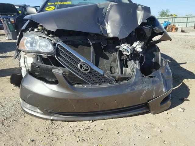 1NXBR32E75Z544287 - 2005 TOYOTA COROLLA CE SILVER photo 9