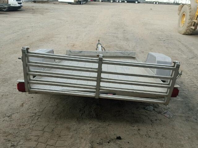 1B9BU08102E584102 - 2002 TRAIL KING UTILITY TR SILVER photo 9
